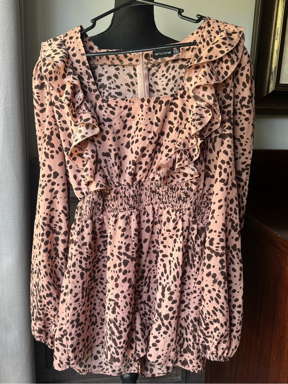PrettyLittleThing Pink & Brown Ruffle-Trim Long Sleeve Romper Sz 12 - Picture 2 of 5